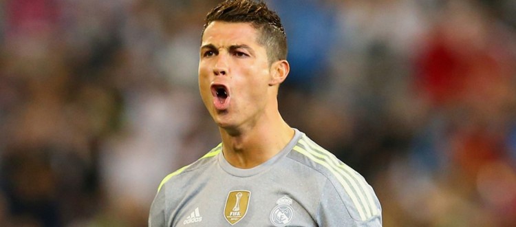 cristiano-ronaldo-nie-placze-bez-powodu-sportowyring-com