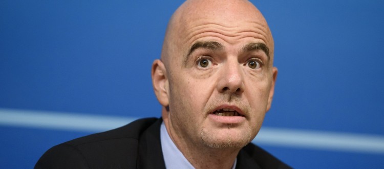 co-w-murawie-piszczy-infantino-szefem-fifa-hit-za-hitem-w-europie-sportowyring-com