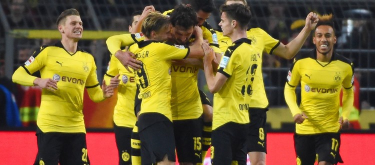 co-w-murawie-piszczy-piszczek-pokonal-casillasa-w-lidze-trudny-test-przed-piastem-sportowyring-com