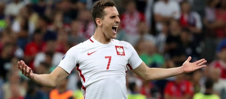 co-w-murawie-piszczy-polska-ze-slowenia-na-remis-ruch-przedluza-z-fornalikiem-turcy-chca-kapustke-sportowyring-com